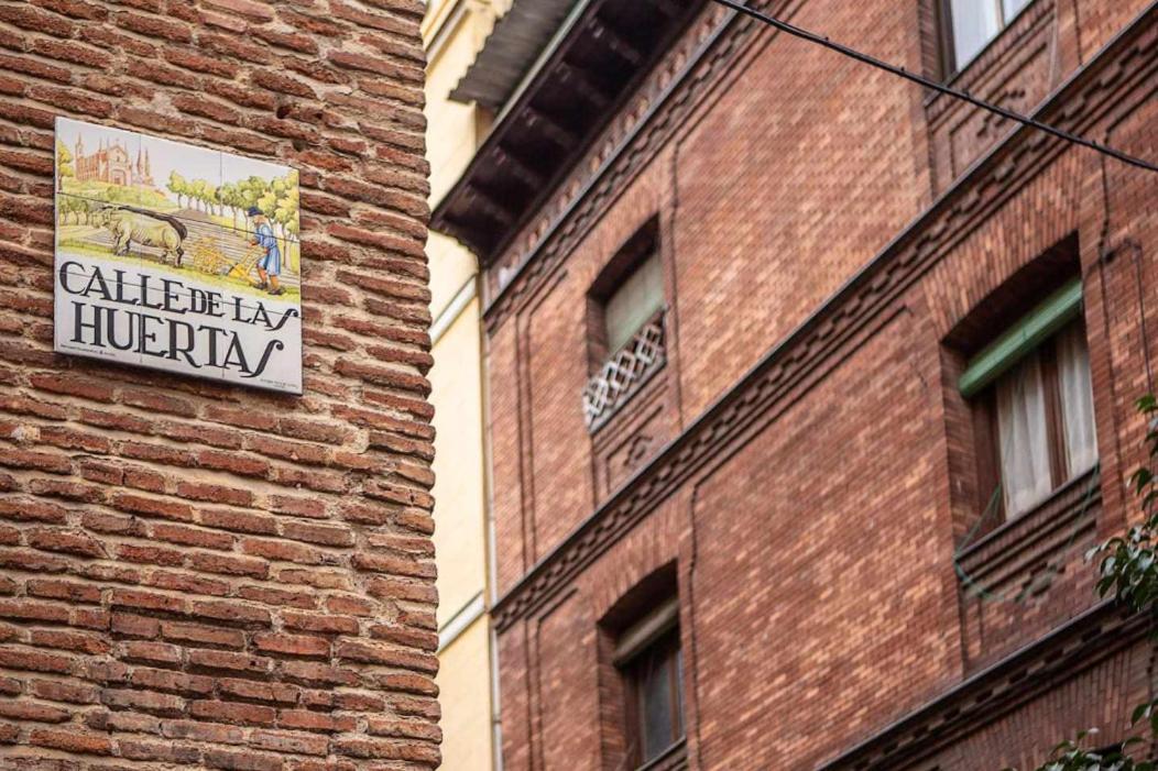 Calle Huertas Corazon By Regalatemadrid Exteriér fotografie